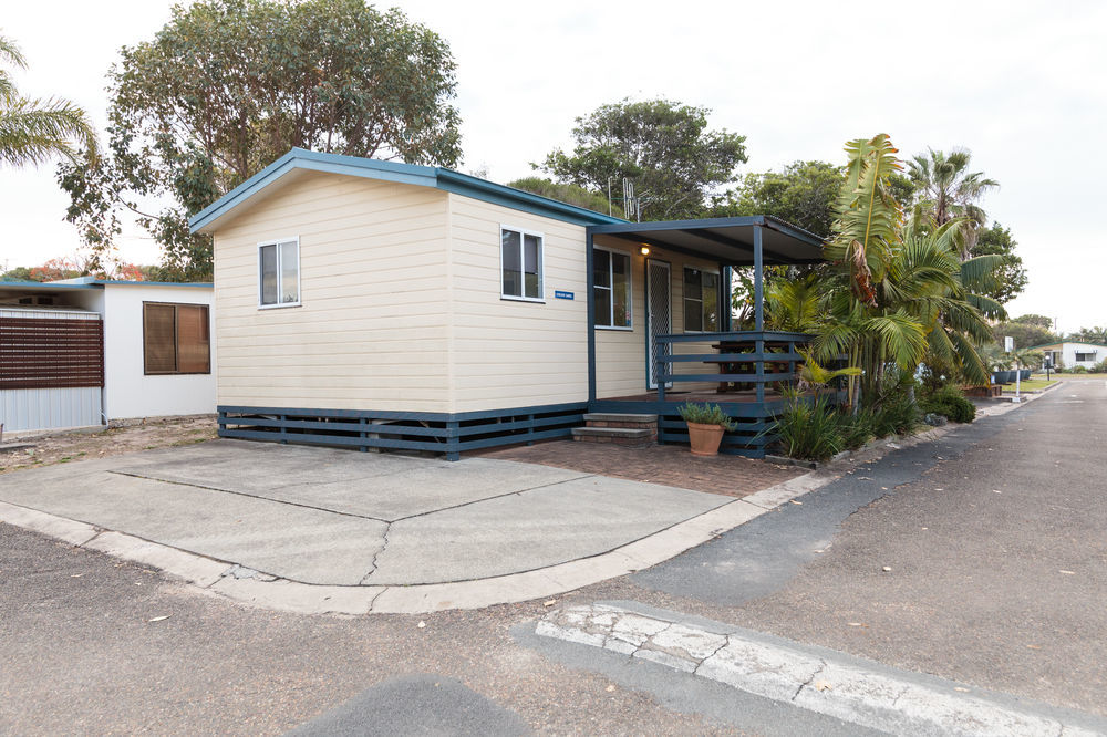 BIG4 Ocean Shores Holiday Park Manning Point Exterior foto